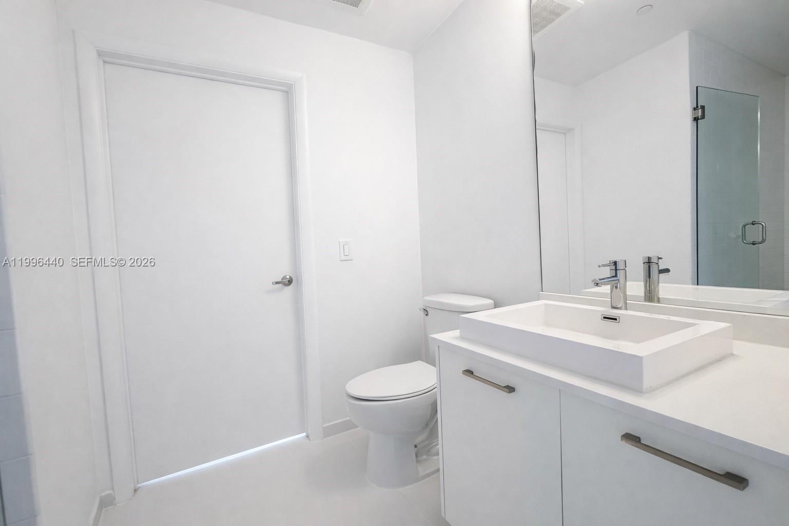 Real estate property located at 151 1st St #3001, Miami-dade, Centro Condo, Miami, FL