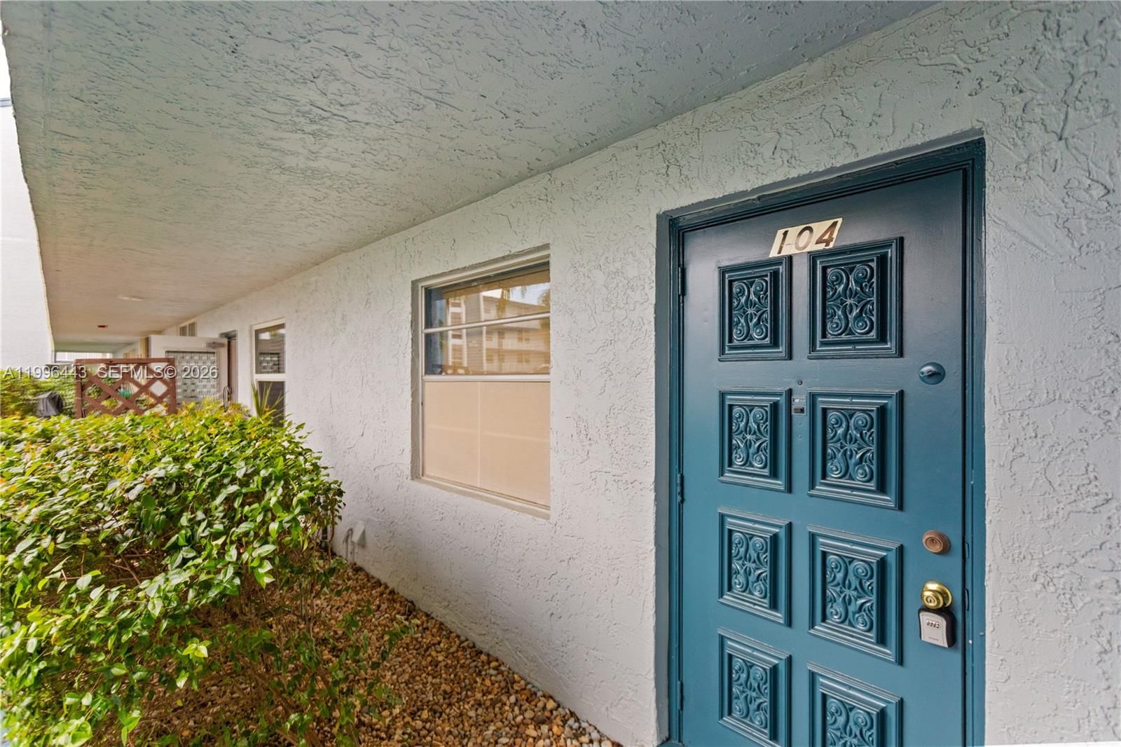 Real estate property located at 7640 18th St #104, Broward, 12b Of Palm Springs 2 Con, Margate, FL