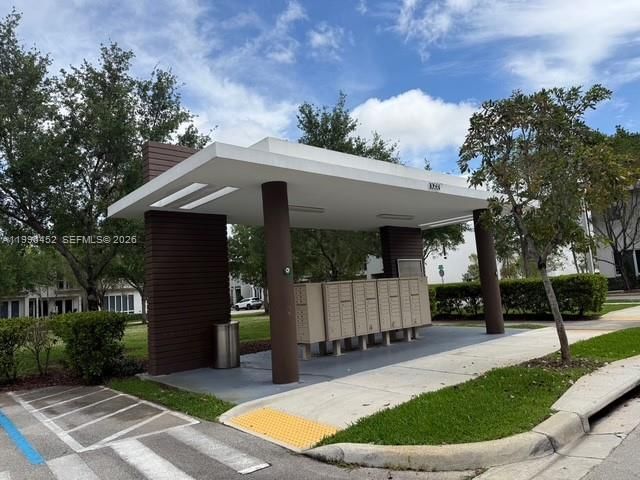 Real estate property located at 10412 63rd Ter, Miami-dade, Landmark At Doral, Doral, FL
