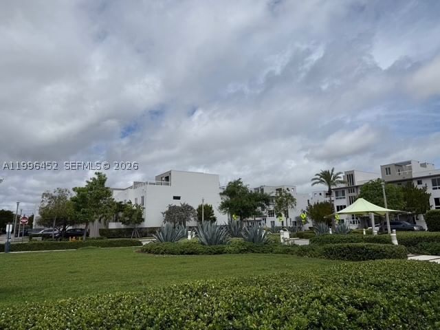 Real estate property located at 10412 63rd Ter, Miami-dade, Landmark At Doral, Doral, FL