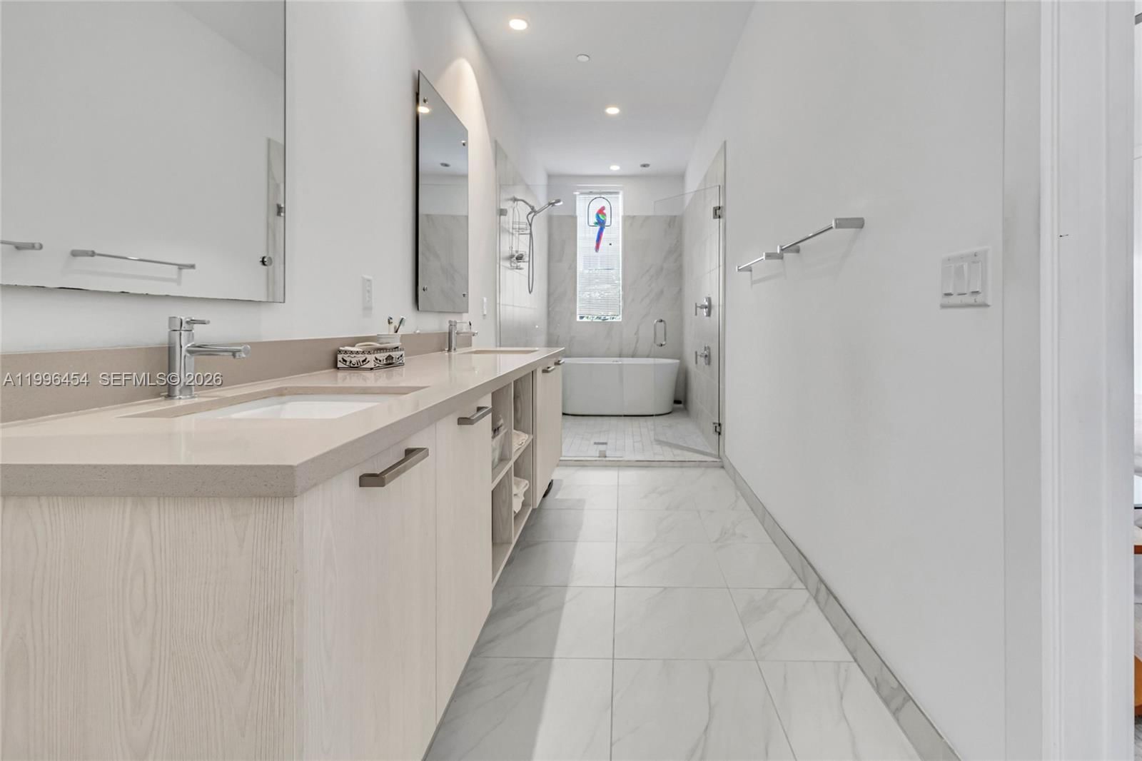 Real estate property located at 1045 18th Ave #102, Broward, Galleria Lofts Condo, Fort Lauderdale, FL