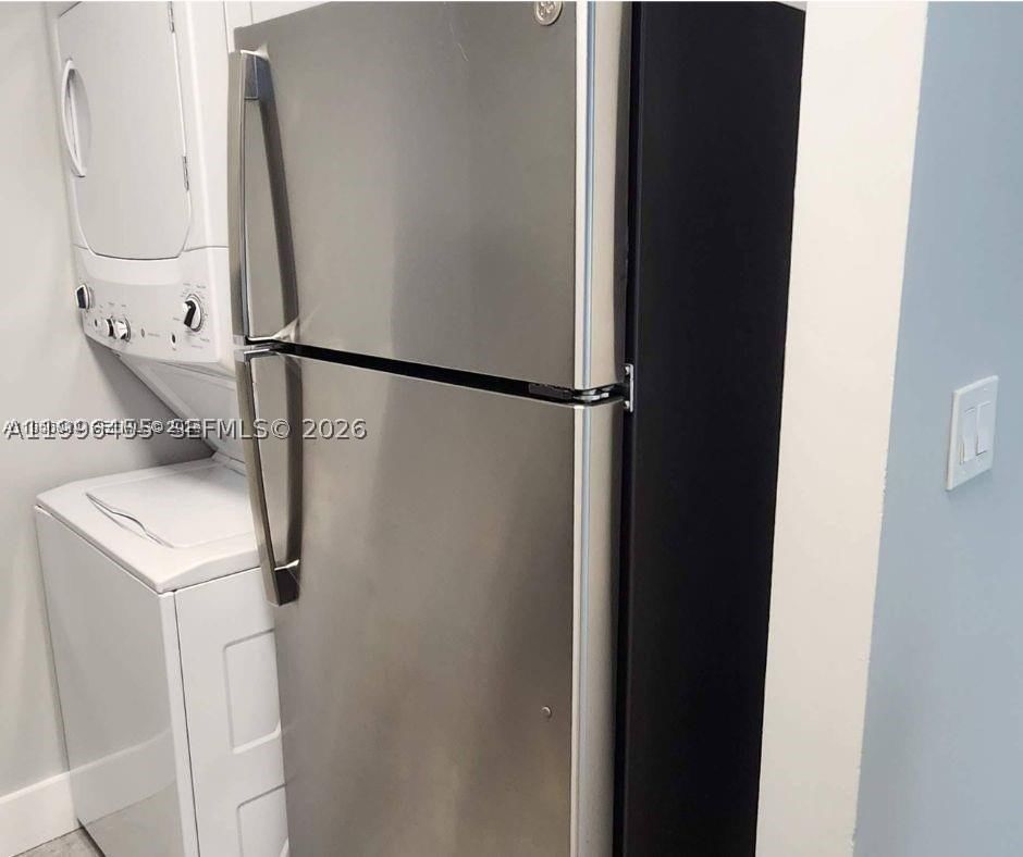 Real estate property located at 15354 72nd St #31-11, Miami-dade, Rozland Condo, Miami, FL