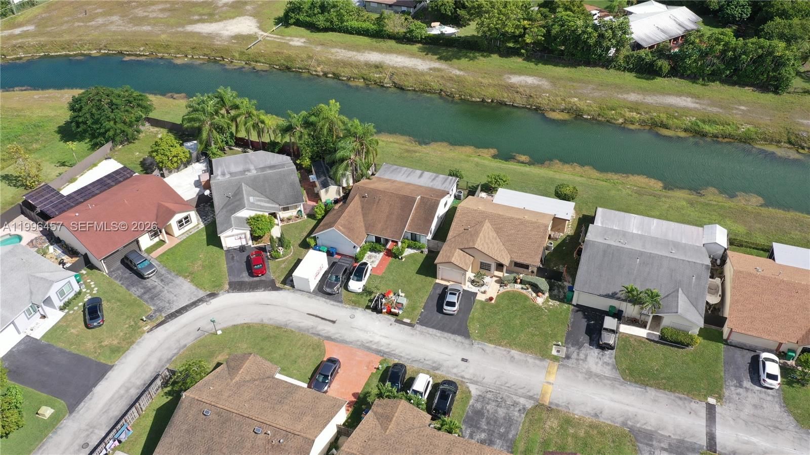 Real estate property located at 13319 112th Ct, Miami-dade, Edgewater Park, Miami, FL