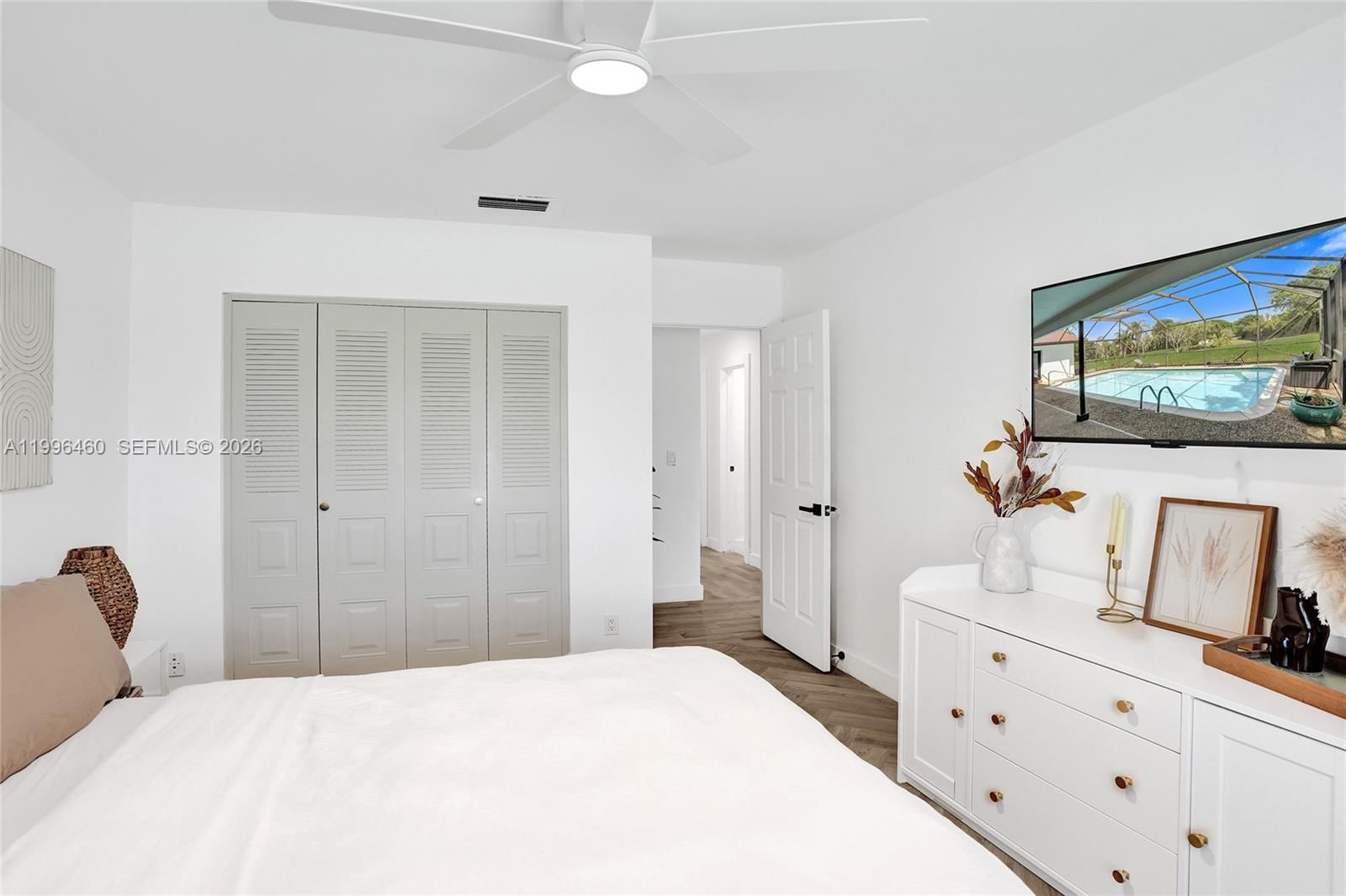Real estate property located at 18428 102nd Way S, Palm Beach, Boca Chase Sec 4, Boca Raton, FL