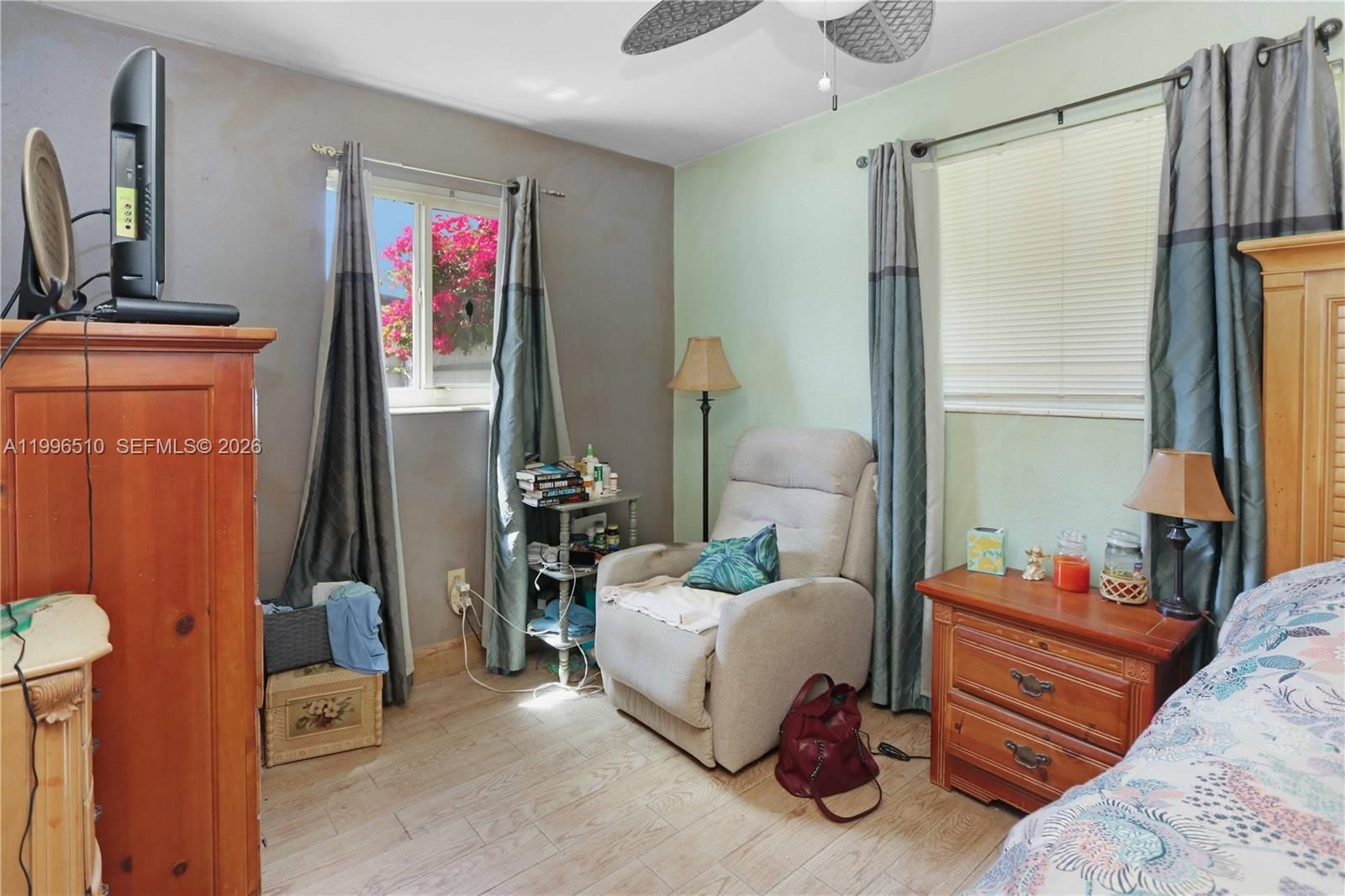 Real estate property located at 401 72nd Ave, Broward, Boulevard Heights Sec 7, Hollywood, FL