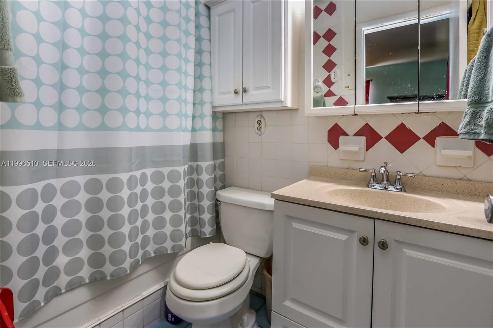 Real estate property located at 401 72nd Ave, Broward, Boulevard Heights Sec 7, Hollywood, FL