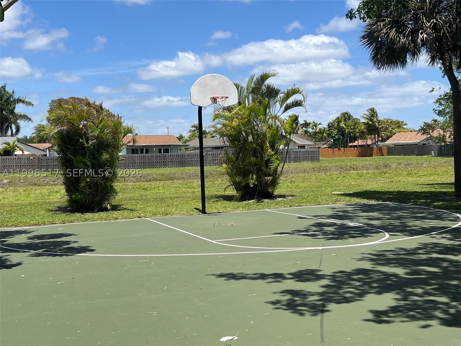Real estate property located at 9999 Summerbreeze Dr #214, Broward, Summerbreeze Condo, Sunrise, FL