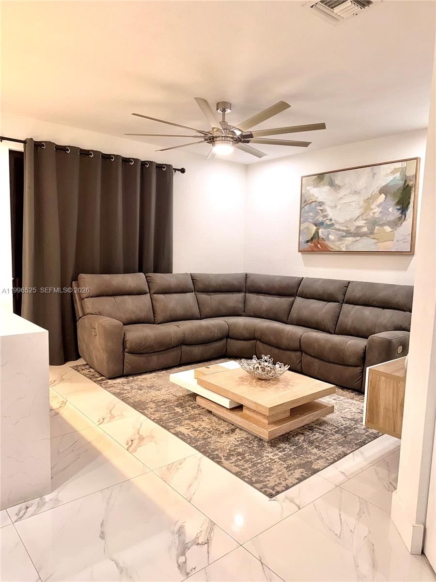 Real estate property located at 4237 164th Path #4237, Miami-dade, Interlaken, Miami, FL