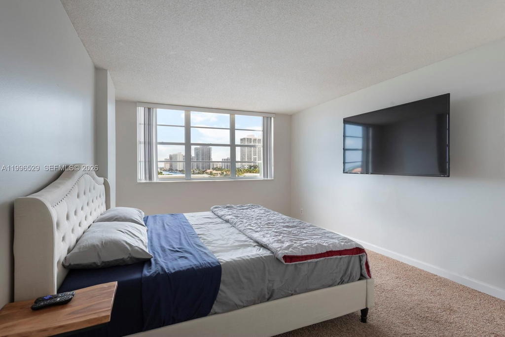 Real estate property located at 3161 Ocean Dr #809, Broward, Clifton Condo, Hallandale Beach, FL