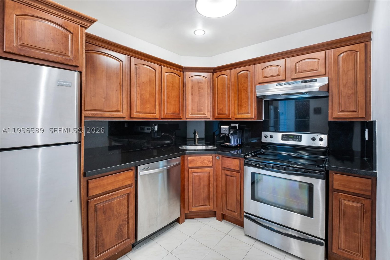 Real estate property located at 2150 Sans Souci Blvd A1607, Miami-dade, Bayview Towers Condo Sout, North Miami, FL