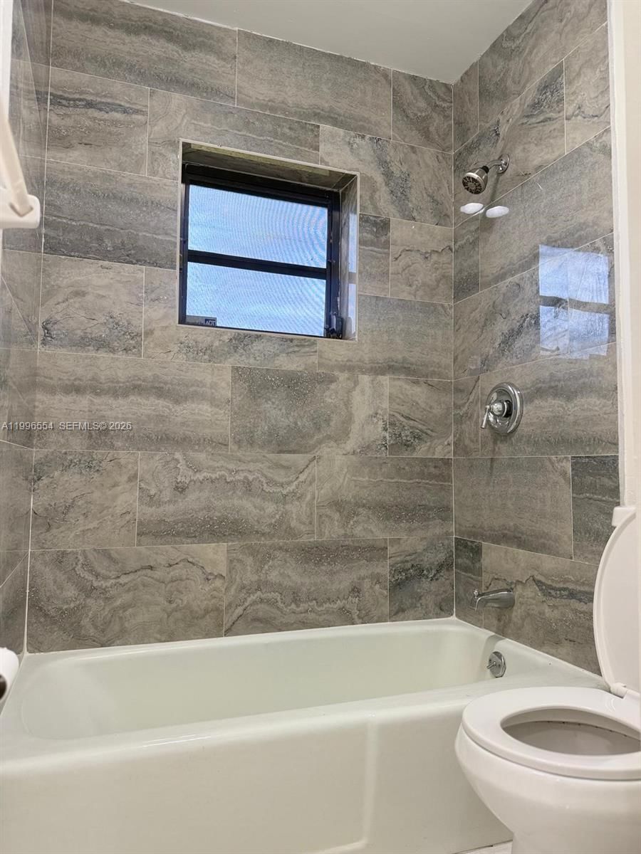 Real estate property located at 3816 68th Way #14-F, Broward, Woodscape Townhomes, Miramar, FL