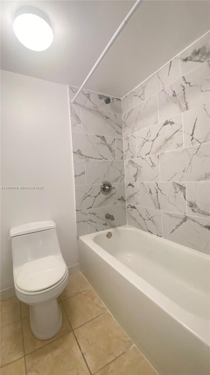 Real estate property located at 1200 87th Ave #410, Broward, Sherwood Square Condomini, Coral Springs, FL