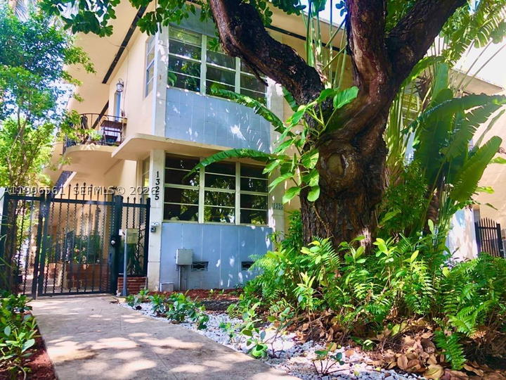 Real estate property located at 1325 Meridian Ave #5, Miami-dade, The Leslie Condo, Miami Beach, FL