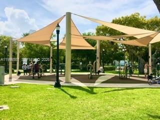 Real estate property located at 1325 Meridian Ave #5, Miami-dade, The Leslie Condo, Miami Beach, FL