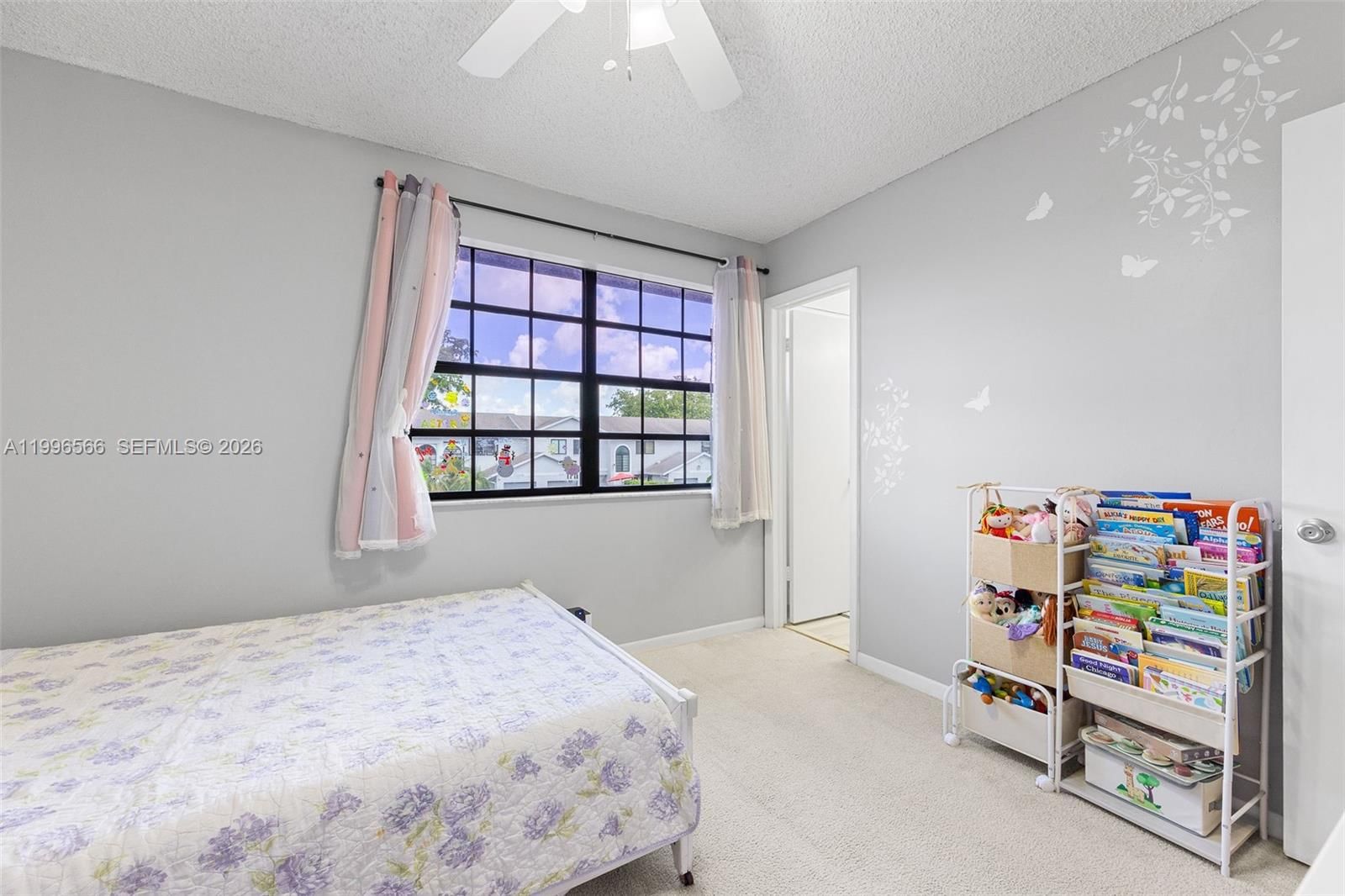 Real estate property located at 10500 3rd St, Broward, Pembroke Pointe Sec One, Pembroke Pines, FL