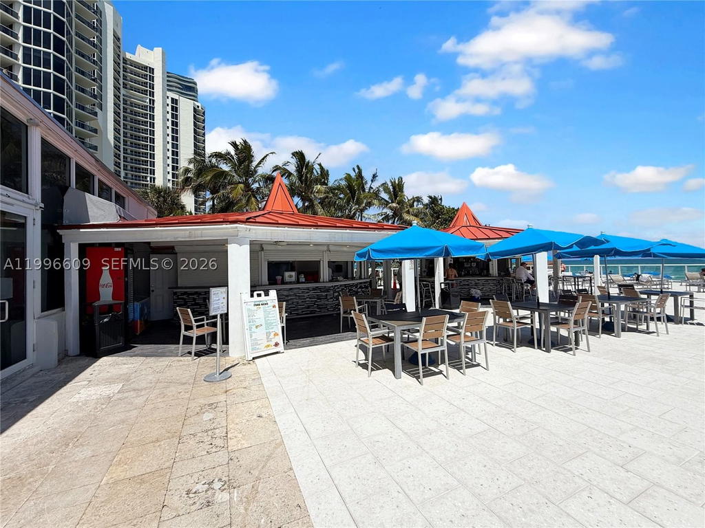 Real estate property located at 19201 Collins Ave #623, Miami-dade, The Aventura Beach Club C, Sunny Isles Beach, FL