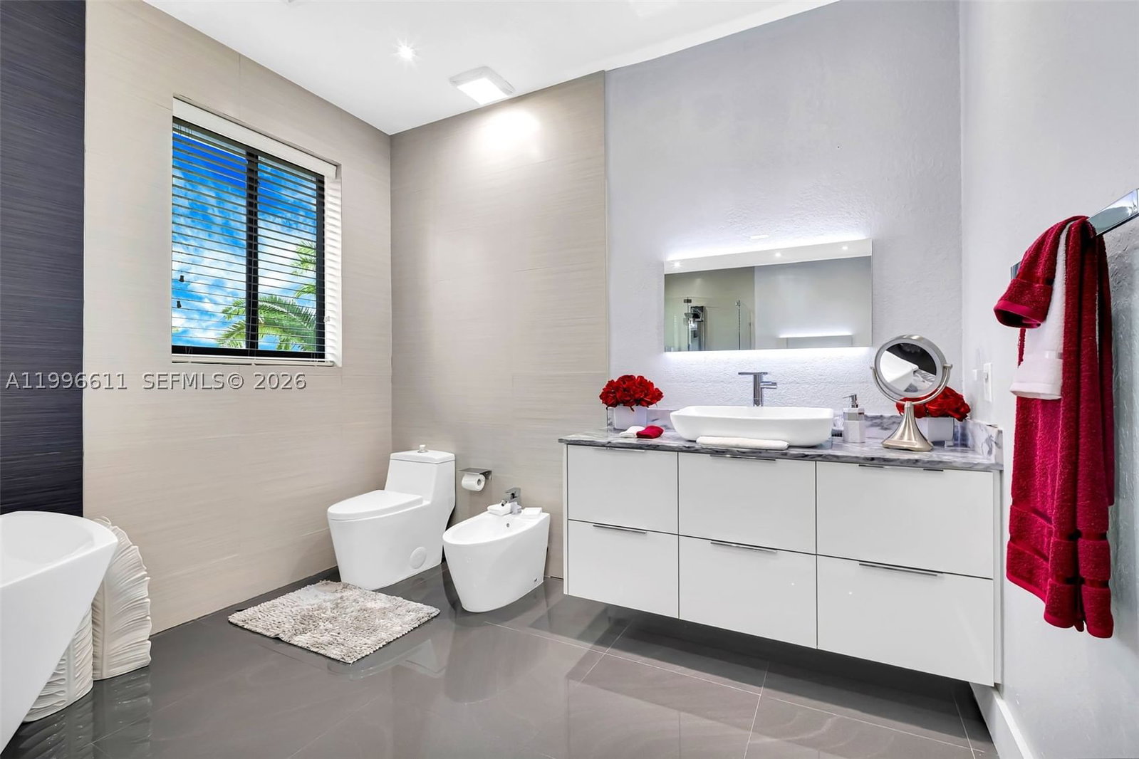 Real estate property located at 3002 147th Ct, Miami-dade, Camino Real Estates 1st A, Miami, FL