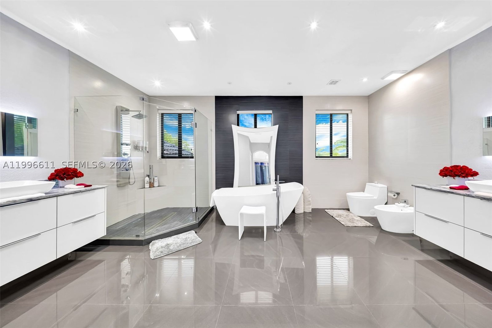 Real estate property located at 3002 147th Ct, Miami-dade, Camino Real Estates 1st A, Miami, FL