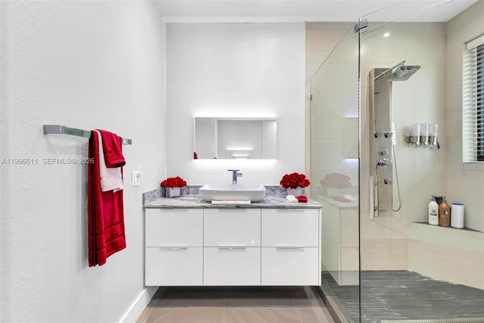 Real estate property located at 3002 147th Ct, Miami-dade, Camino Real Estates 1st A, Miami, FL