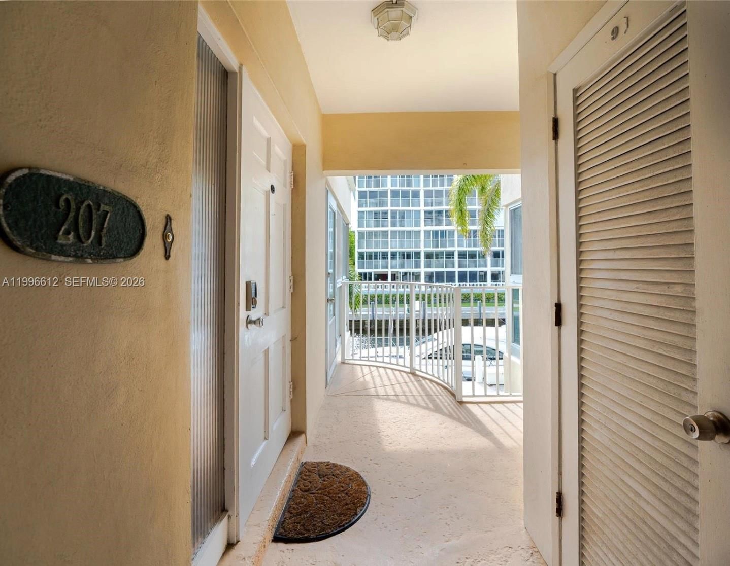 Real estate property located at 3090 48th St #7, Broward, Williamsburg Condo, Fort Lauderdale, FL