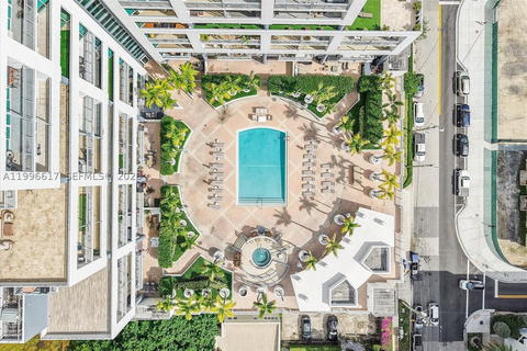 Real estate property located at 350 24th St #1007, Miami-dade, City 24 Condo, Miami, FL