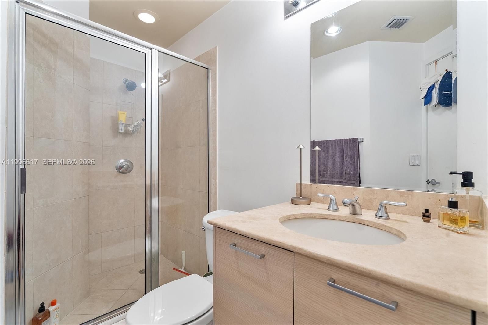 Real estate property located at 350 24th St #1007, Miami-dade, City 24 Condo, Miami, FL