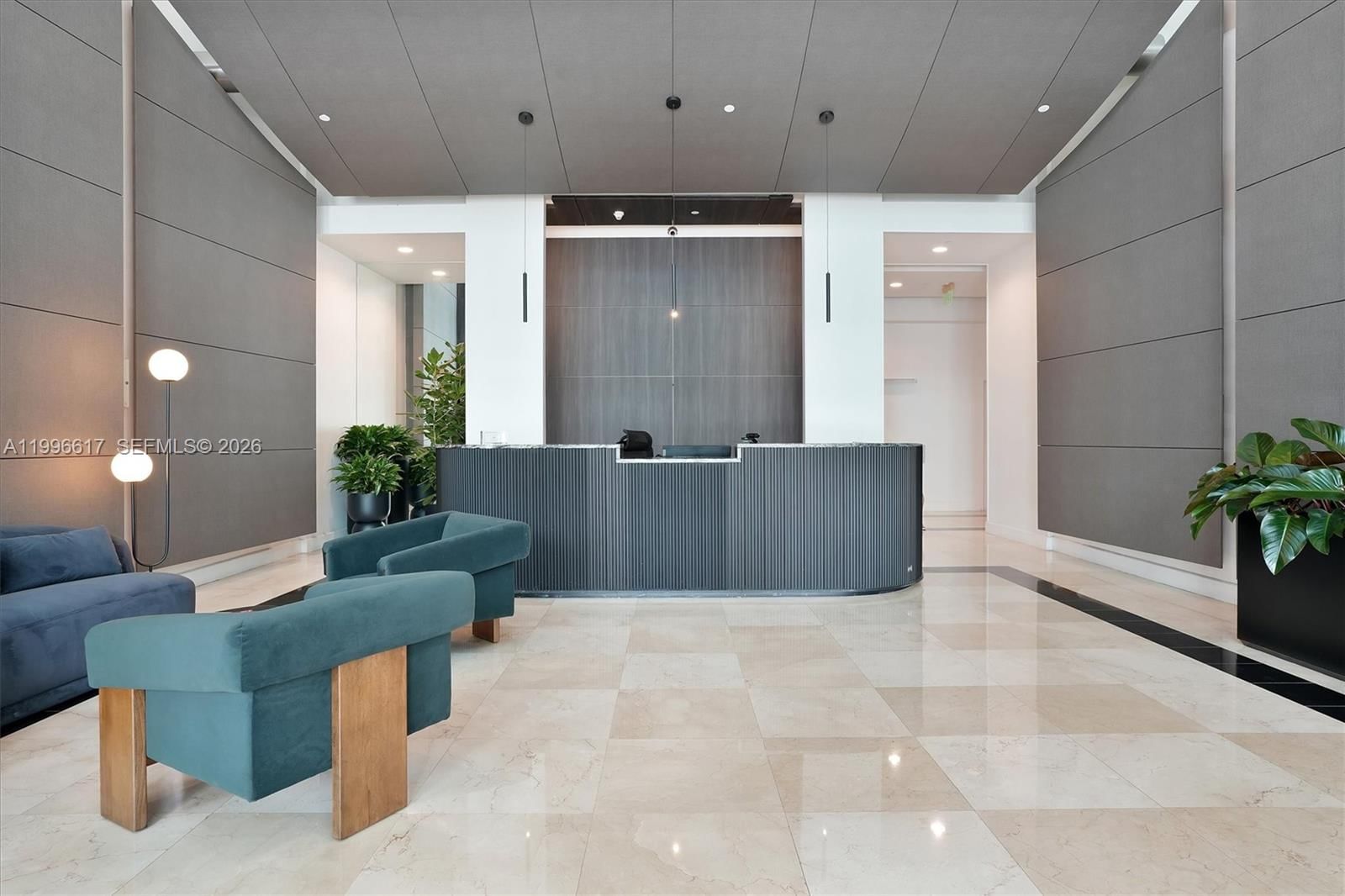 Real estate property located at 350 24th St #1007, Miami-dade, City 24 Condo, Miami, FL