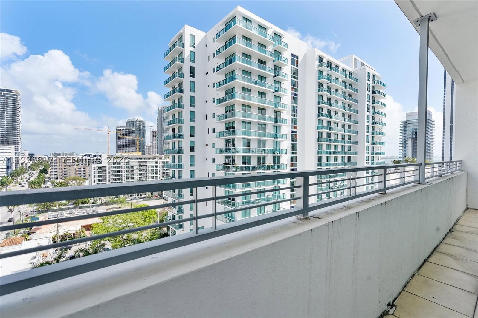 Real estate property located at 350 24th St #1007, Miami-dade, City 24 Condo, Miami, FL