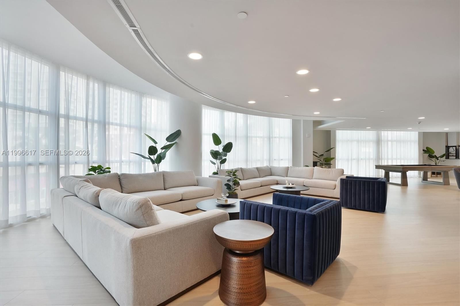 Real estate property located at 350 24th St #1007, Miami-dade, City 24 Condo, Miami, FL