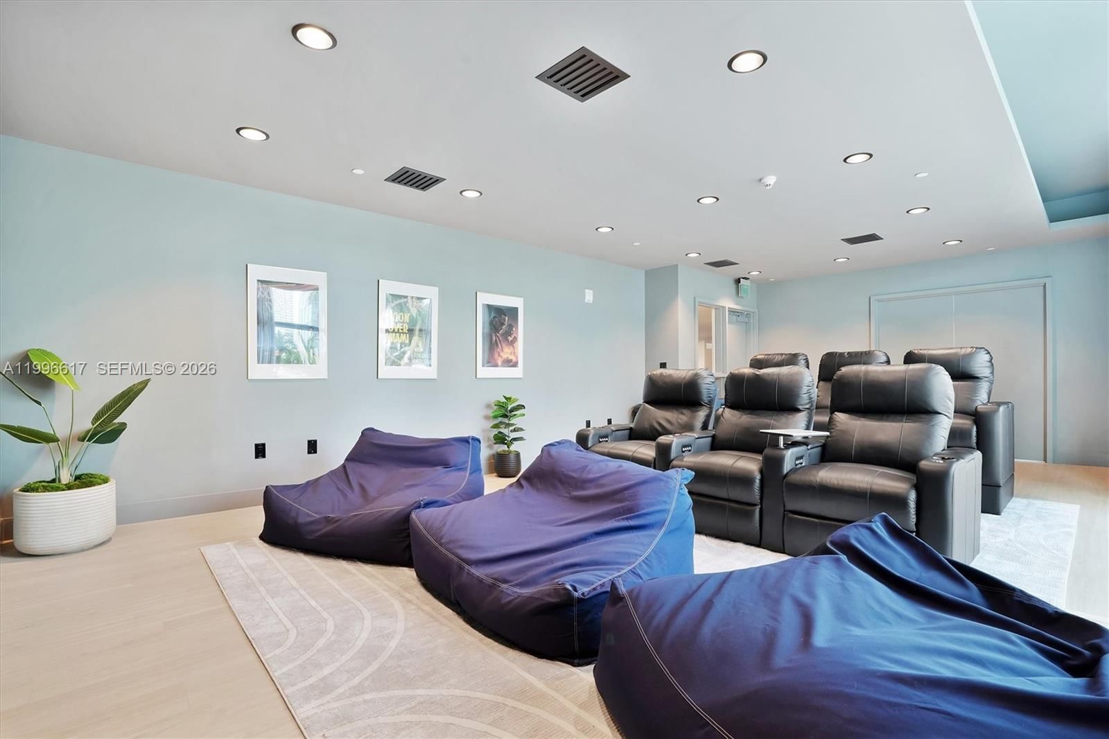 Real estate property located at 350 24th St #1007, Miami-dade, City 24 Condo, Miami, FL