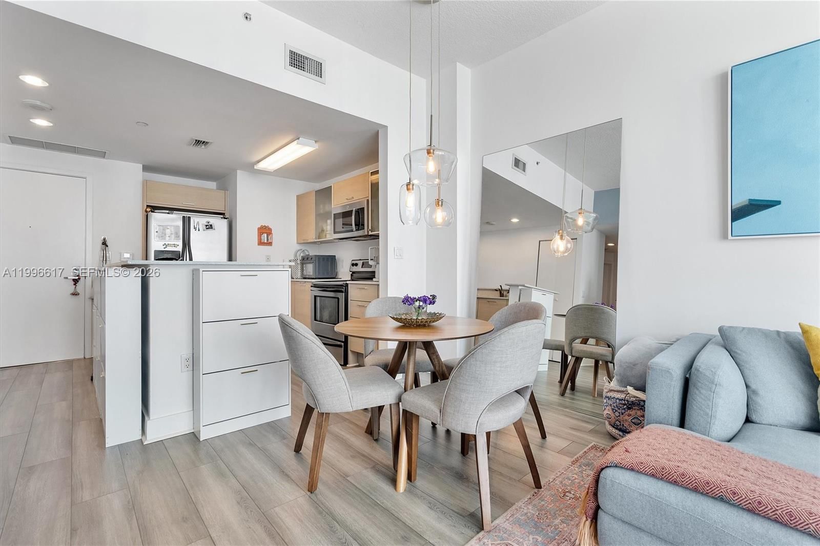 Real estate property located at 350 24th St #1007, Miami-dade, City 24 Condo, Miami, FL