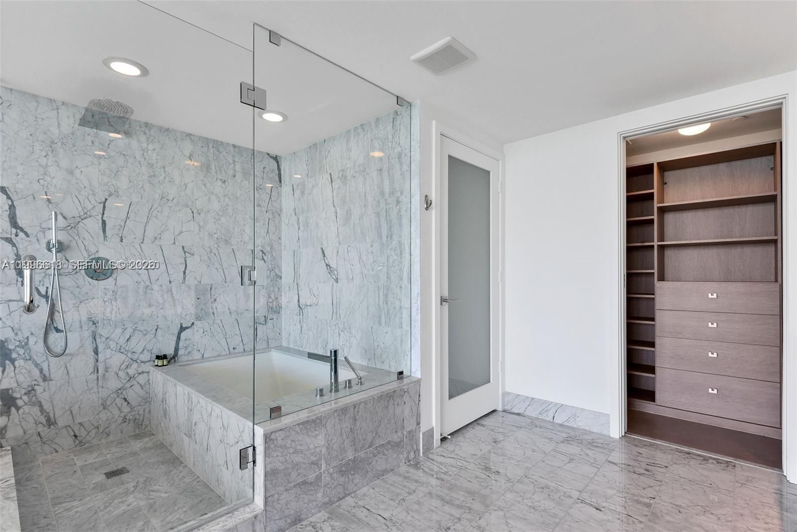 Real estate property located at 3131 7th Ave #305, Miami-dade, One Paraiso Condo, Miami, FL