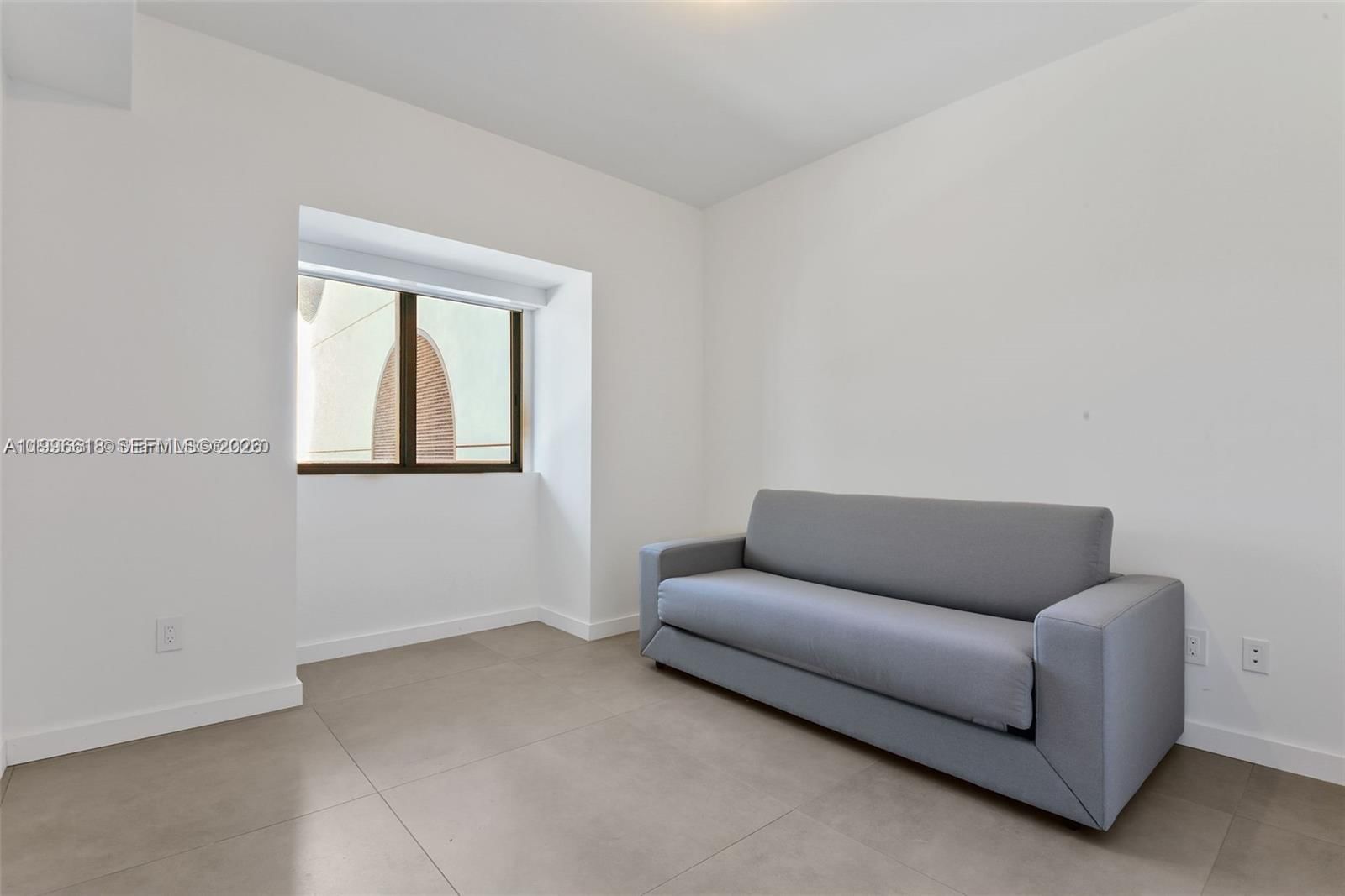 Real estate property located at 3131 7th Ave #305, Miami-dade, One Paraiso Condo, Miami, FL