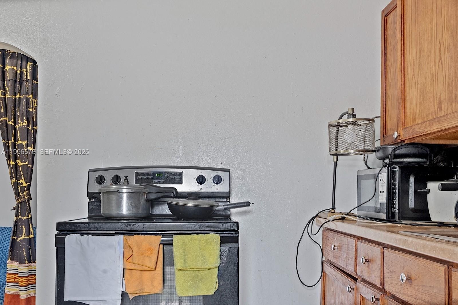 Real estate property located at 3035 93rd St, Miami-dade, The Tropics Amd, Miami, FL