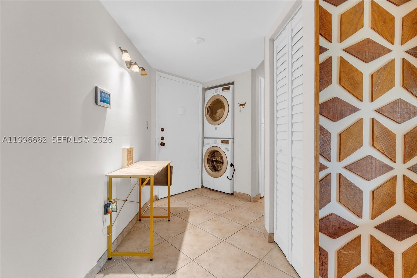 Real estate property located at 6755 Broward Blvd #405, Broward, Plantation Club A Condo, Plantation, FL
