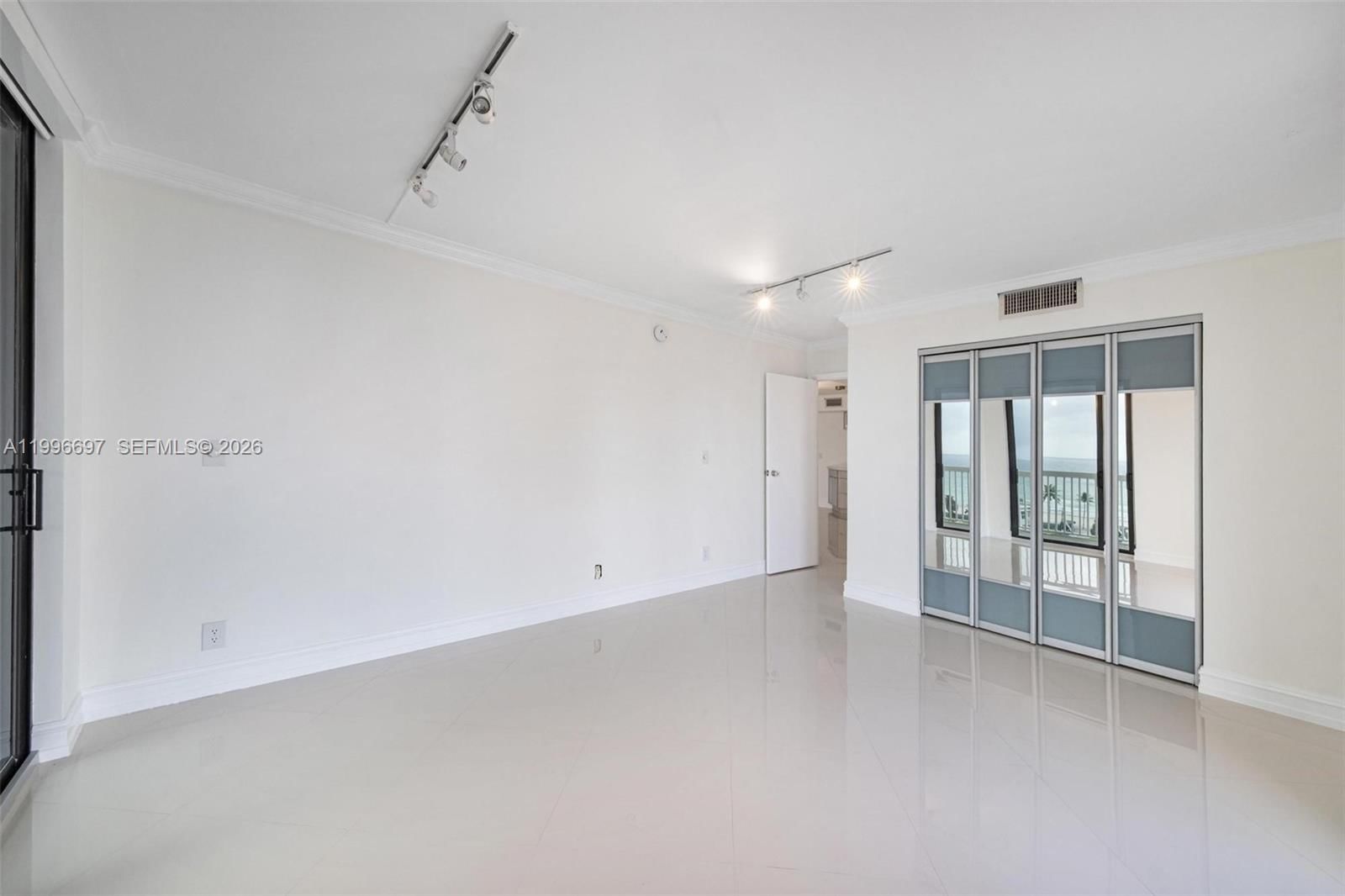 Real estate property located at 1500 Ocean Dr G10, Broward, Allington Towers North Co, Hollywood, FL