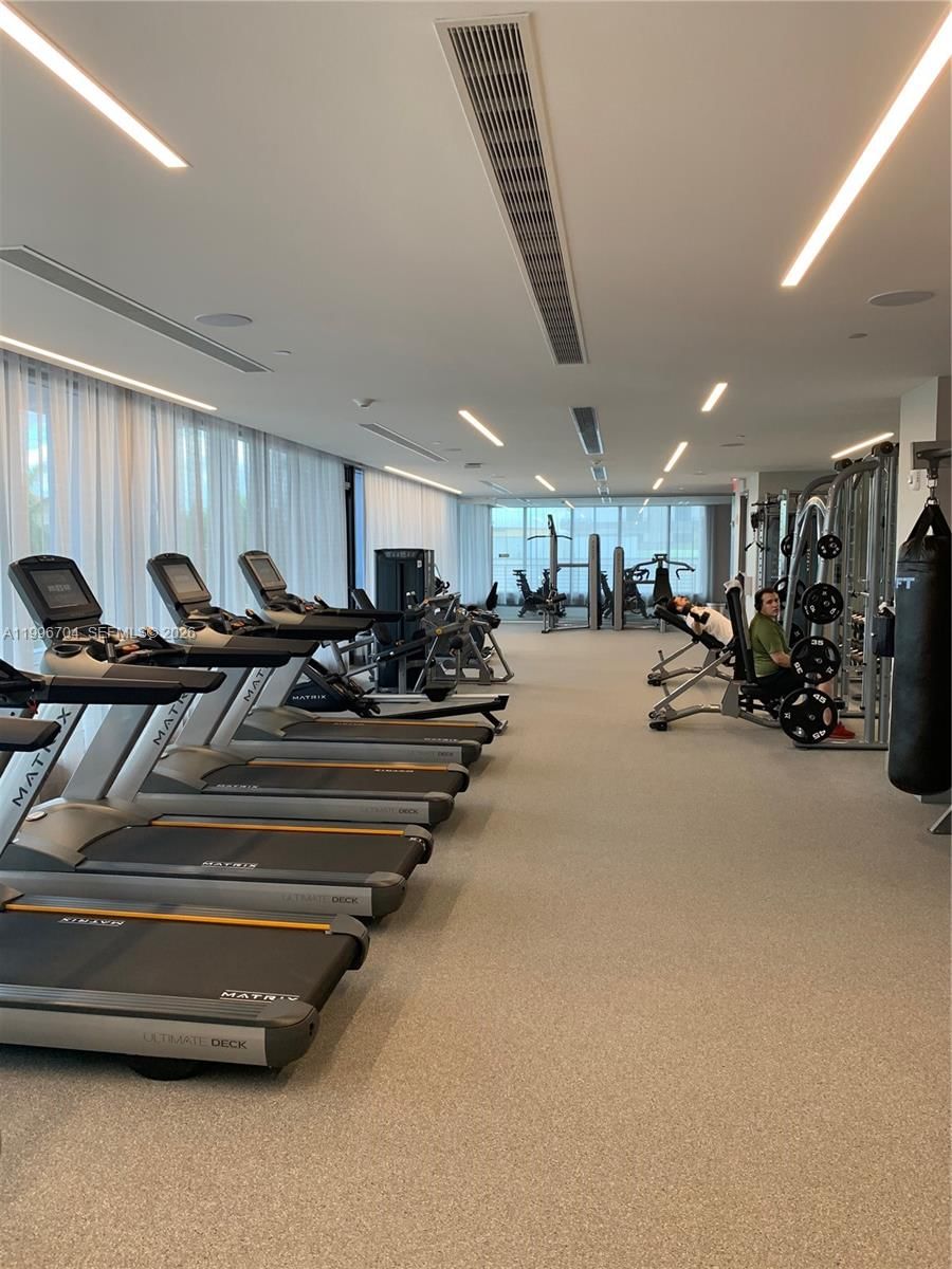 Real estate property located at 5350 84th Ave #1803, Miami-dade, 5350 Park Condo, Doral, FL