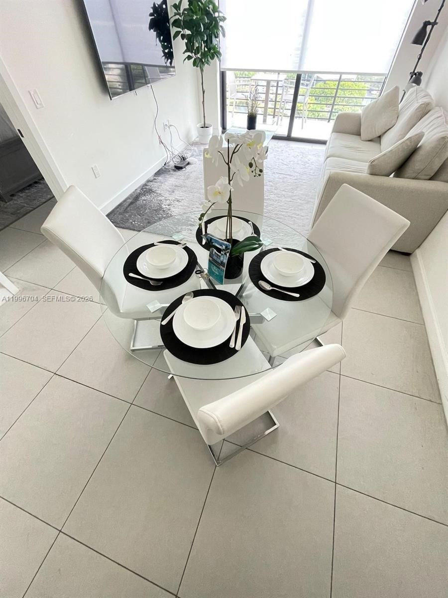 Real estate property located at 5350 84th Ave #1803, Miami-dade, 5350 Park Condo, Doral, FL