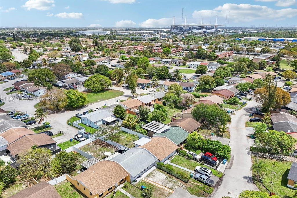 Real estate property located at 2951 195th St, Miami-dade, Leslie Estates Sec 2, Miami Gardens, FL