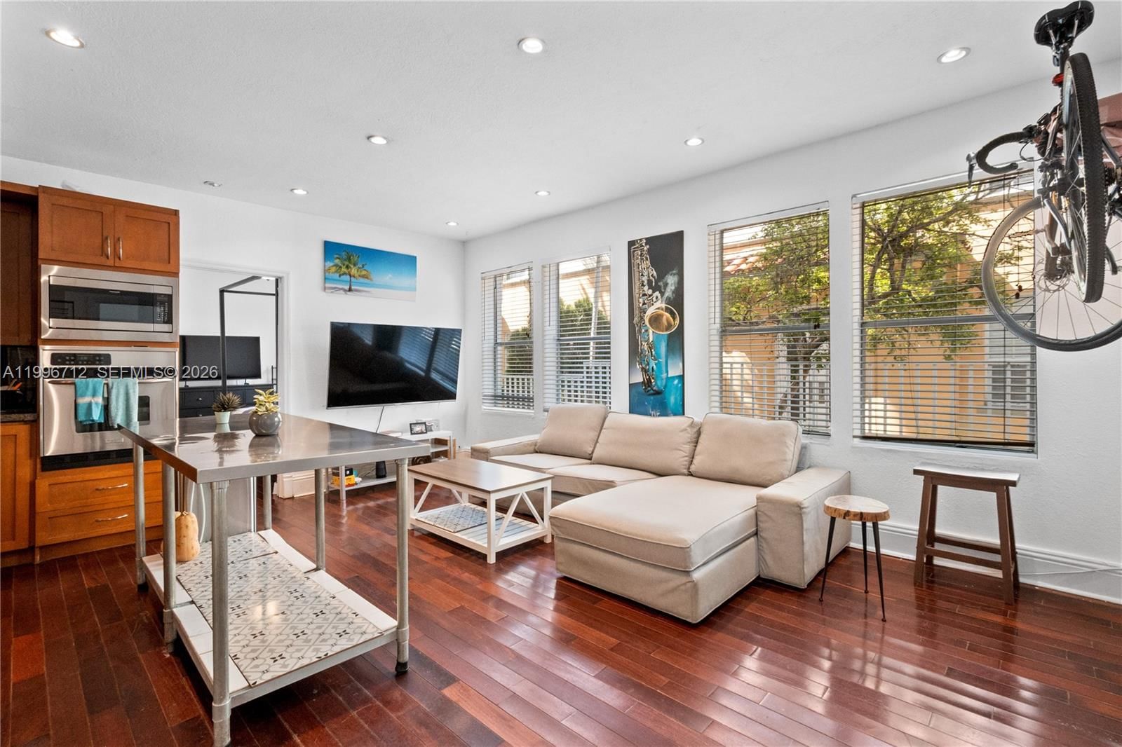 Real estate property located at 1027 Pennsylvania Ave #102, Miami-dade, Penn Plaza Condo, Miami Beach, FL