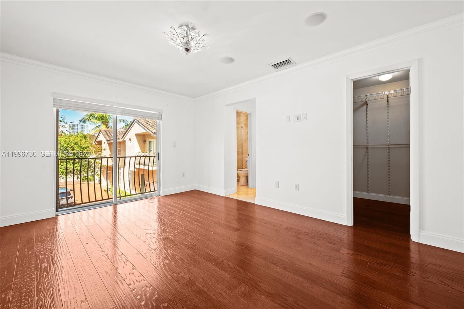 Real estate property located at 3135 Gifford Ln C, Miami-dade, Grove Walk Townhomes Cond, Miami, FL