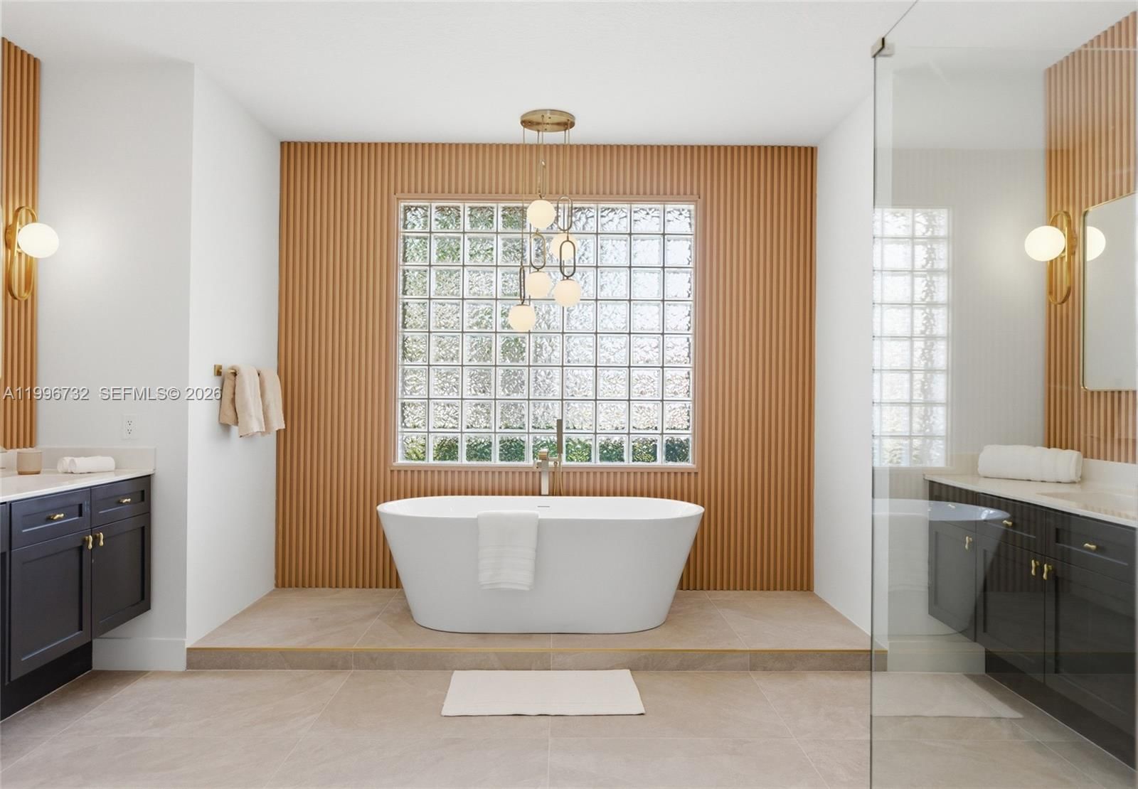 Real estate property located at 1783 Victoria Pointe Cir, Broward, Weston Hills Montclaire, Weston, FL