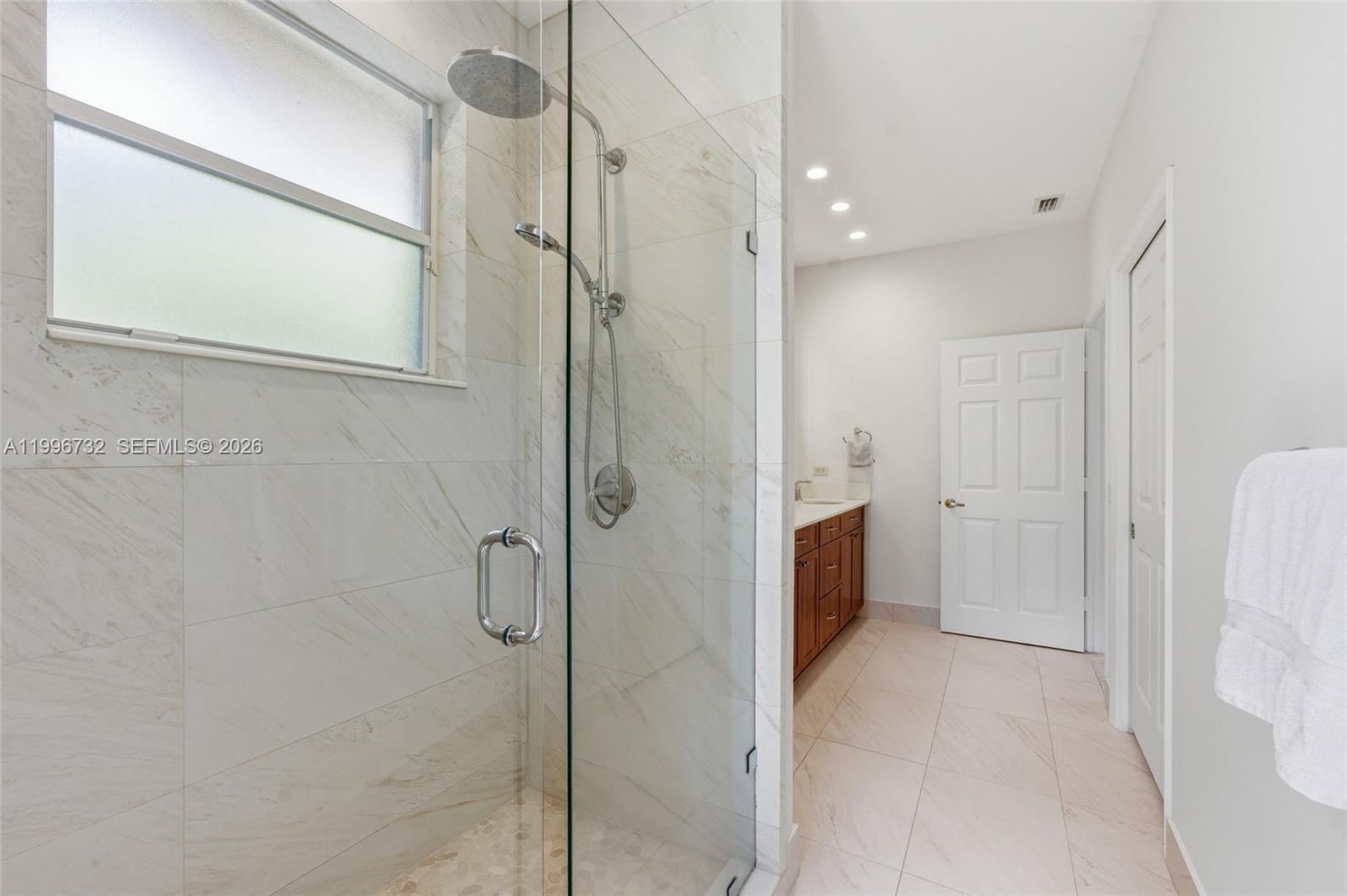 Real estate property located at 1783 Victoria Pointe Cir, Broward, Weston Hills Montclaire, Weston, FL