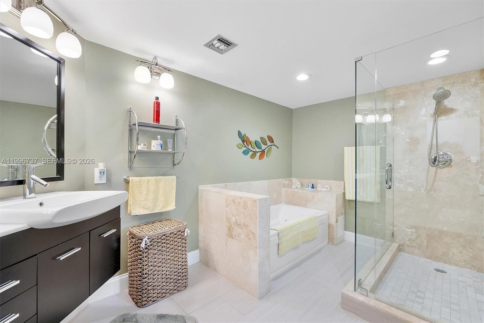 Real estate property located at 3503 Oaks Way #308, Broward, No 115 Palm-aire Country, Pompano Beach, FL