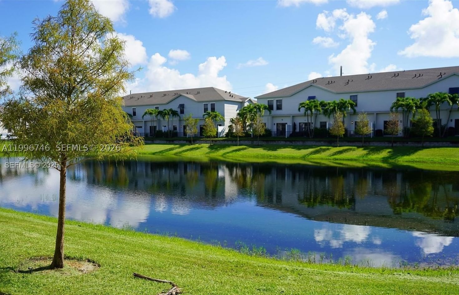 Real estate property located at 848 3rd Ter, Broward, Highland Oaks, Pompano Beach, FL