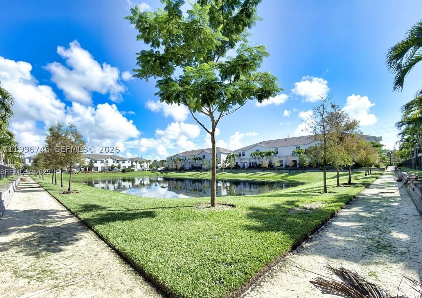 Real estate property located at 848 3rd Ter, Broward, Highland Oaks, Pompano Beach, FL