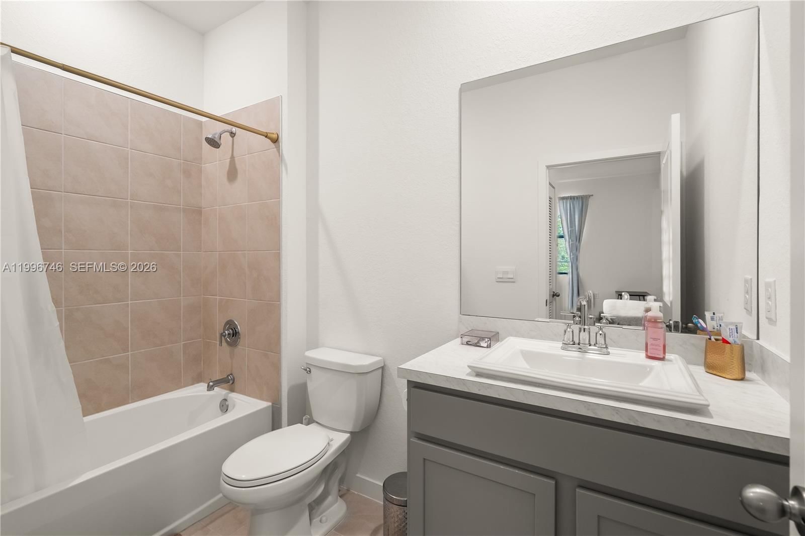 Real estate property located at 848 3rd Ter, Broward, Highland Oaks, Pompano Beach, FL