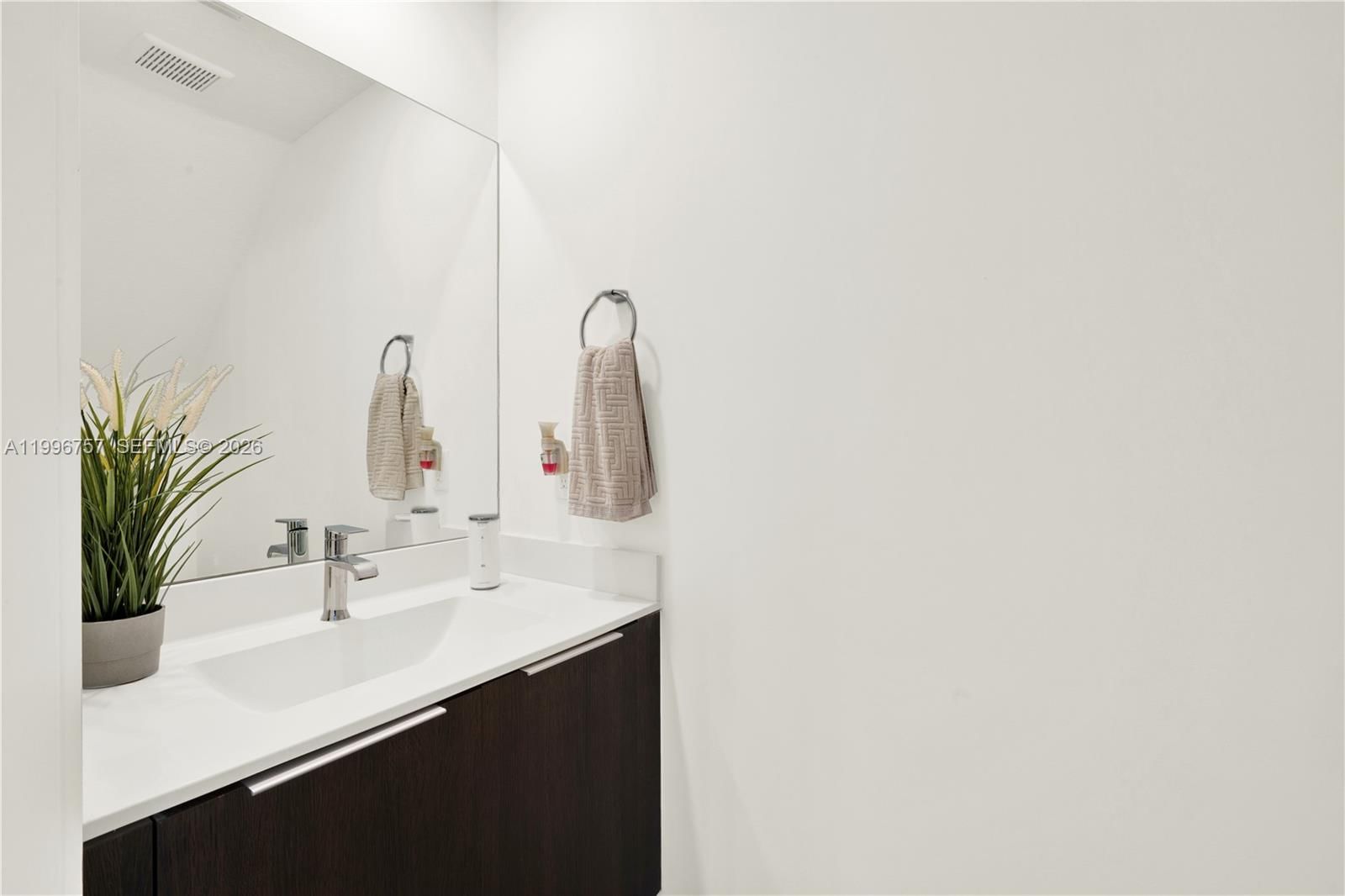 Real estate property located at 8319 49th St, Miami-dade, Downtown Doral South Phas, Doral, FL