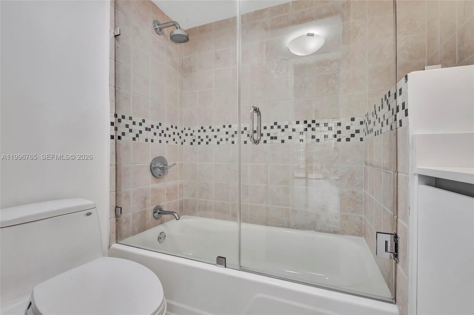 Real estate property located at 2901 Bayshore Dr #16G, Miami-dade, Yacht Harbour Condo, Miami, FL