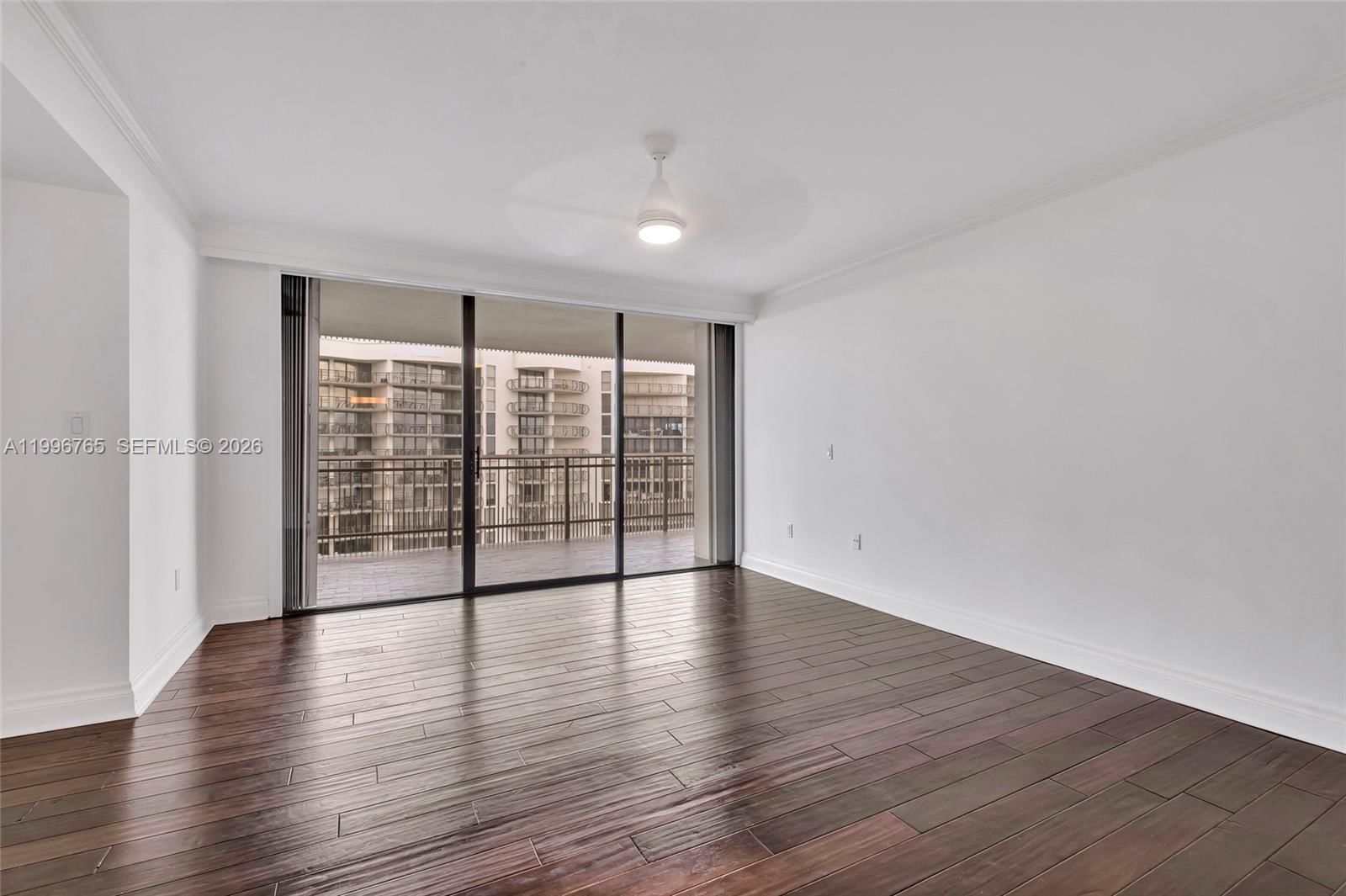 Real estate property located at 2901 Bayshore Dr #16G, Miami-dade, Yacht Harbour Condo, Miami, FL